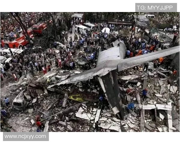足球明星乘坐飞机遭遇空难的悲剧与回忆